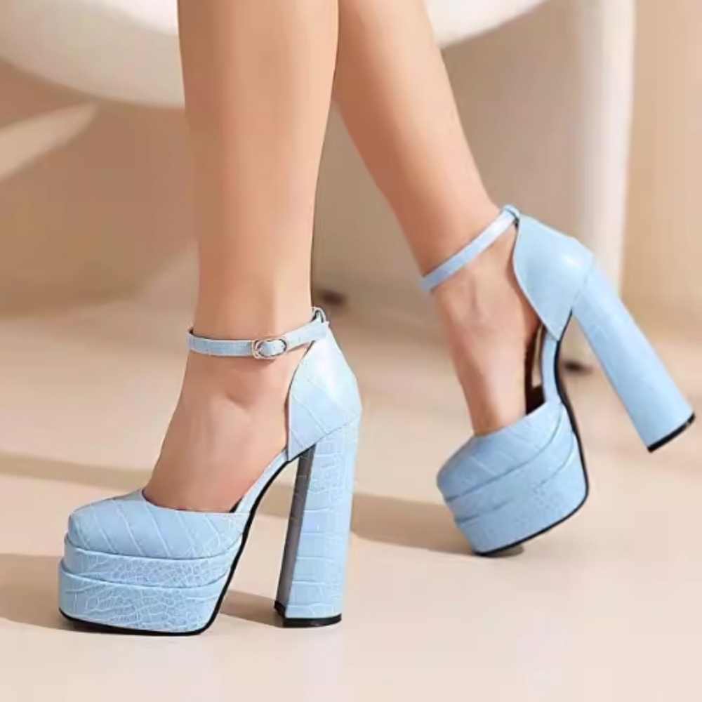women shoes Heels